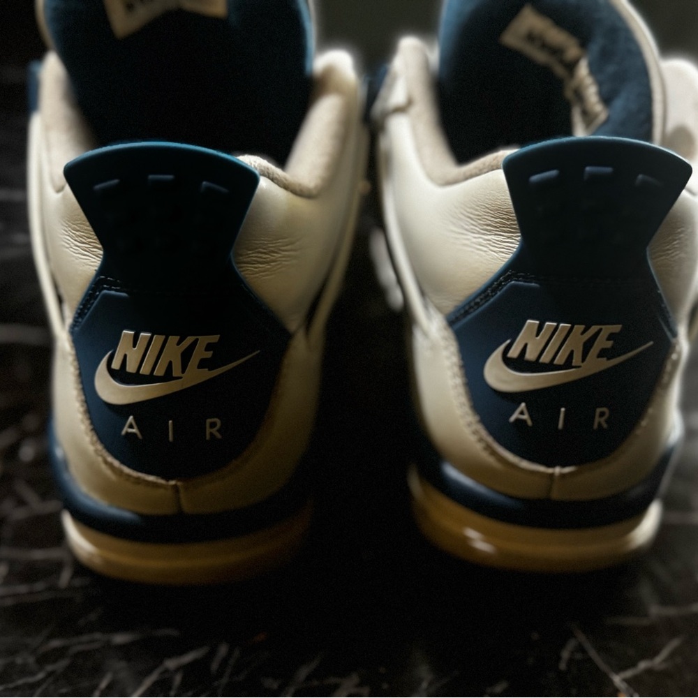 Nike Air Sneakers in Cream and Navy